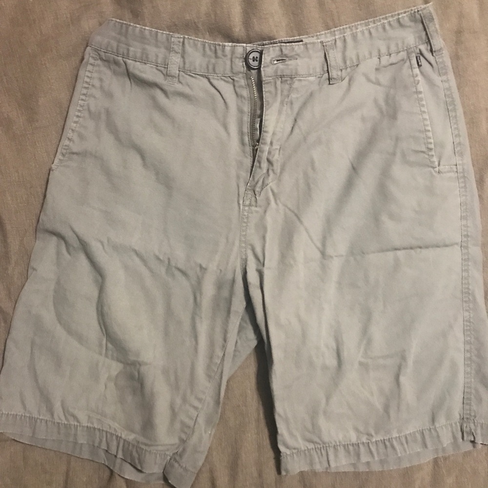 Billabong grey shorts